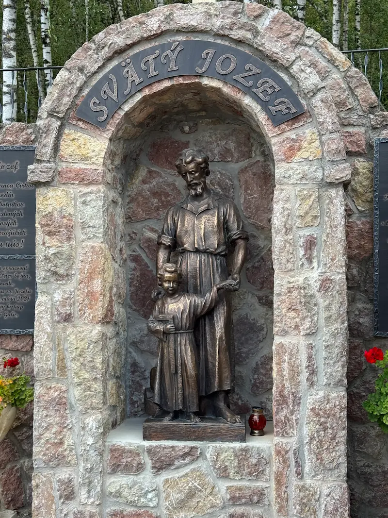 Statue des Heiligen Josef